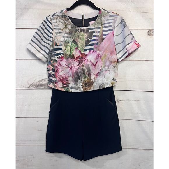 Ted Baker Romper Short Sleeve CHIC Floral Navy Size 1 (US sz 4) Zipper Back - Picture 1 of 6